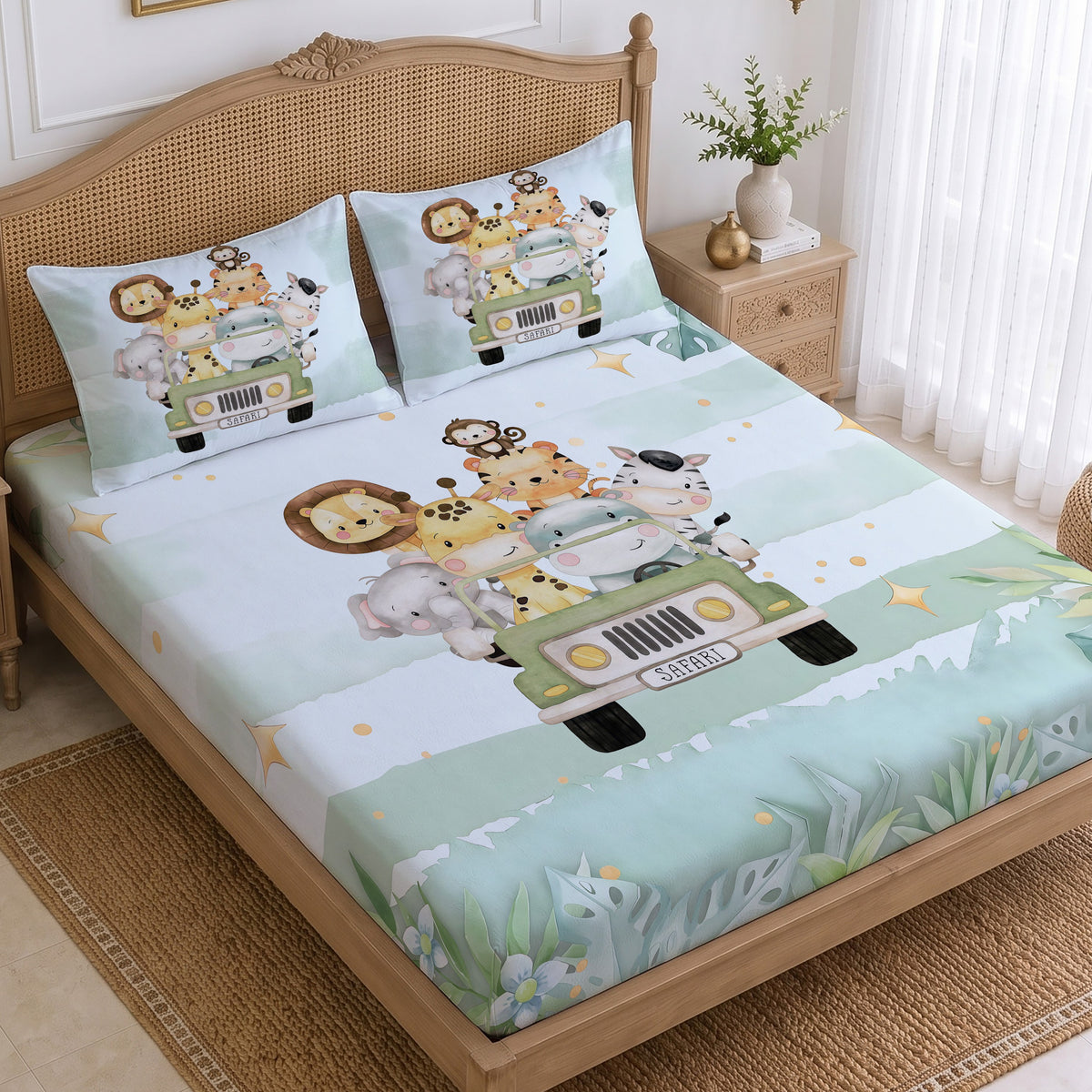 CHHAVI INDIA 210 TC Microfiber Printed King Size Bedsheet With 2 Pillow Covers