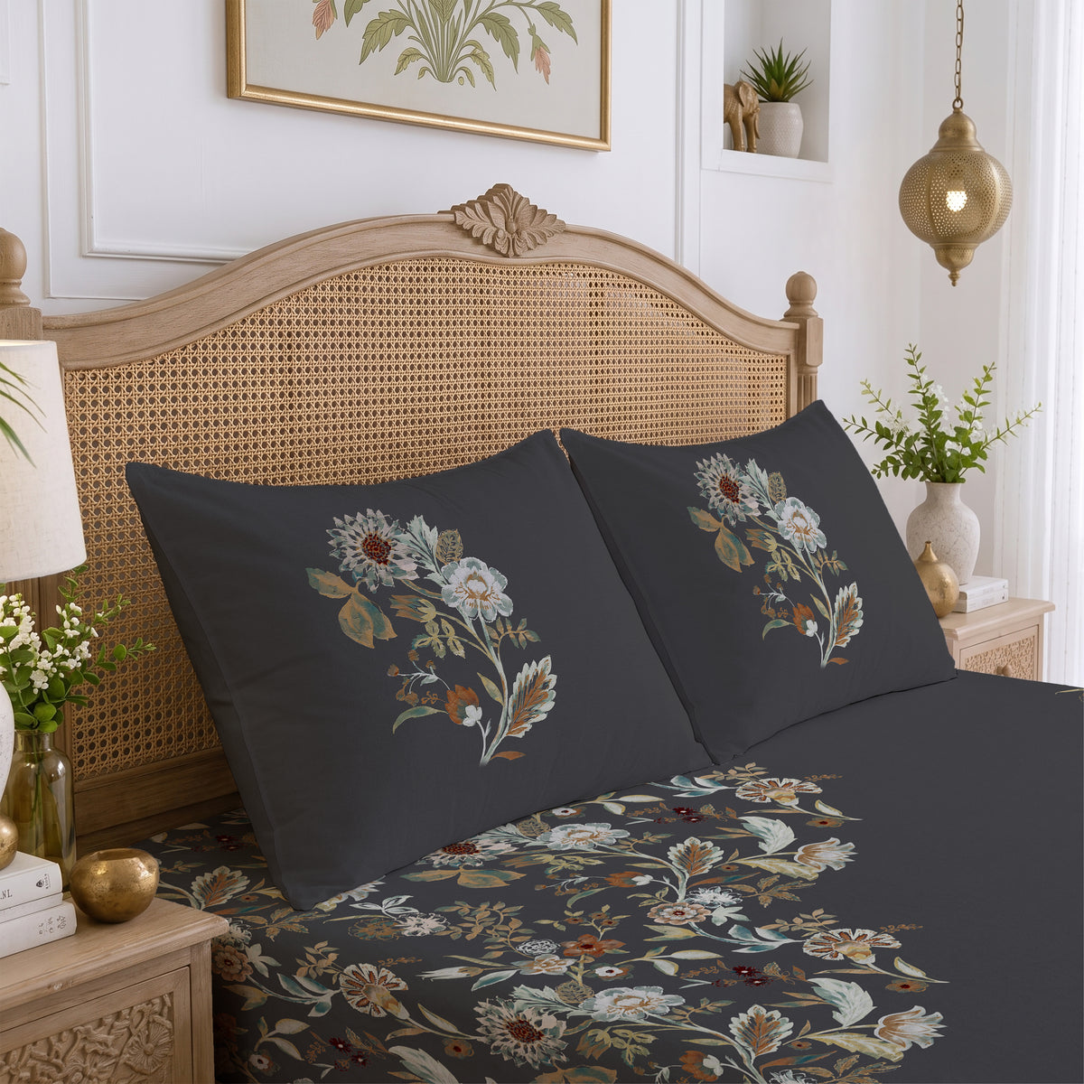 CHHAVI INDIA 210 TC Microfiber Printed King Size Bedsheet With 2 Pillow Covers